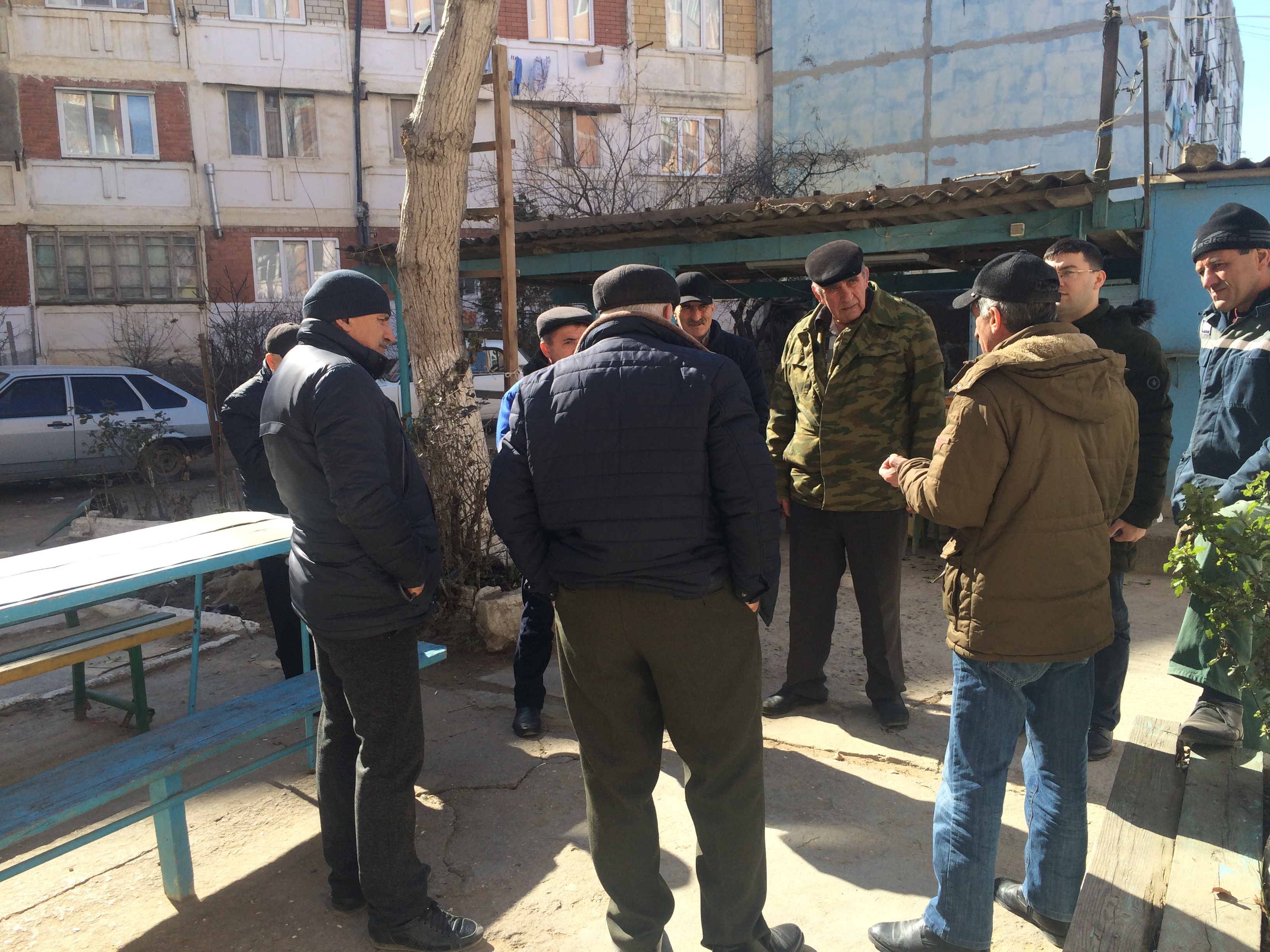 Беседа с жильцами многоквартирных домов по ул. Х. Тагиева