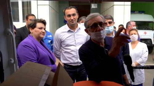 Дербент получил от Правительства РФ 16 карет скорой помощи